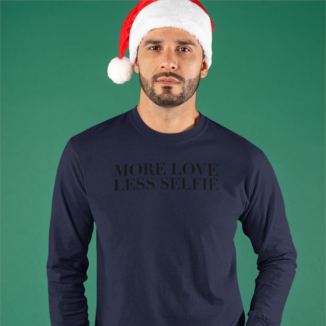 Ermellina More Love Less Selfie Shirt Must Erminea Ermellina More Love Less Selfie Long Sleeve Must Erminea