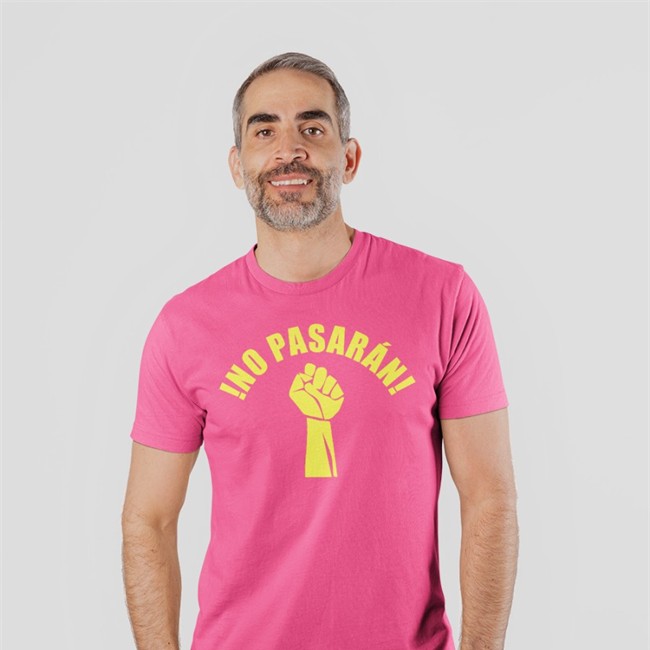 Pussy Riot No Pasaran T-Shirt