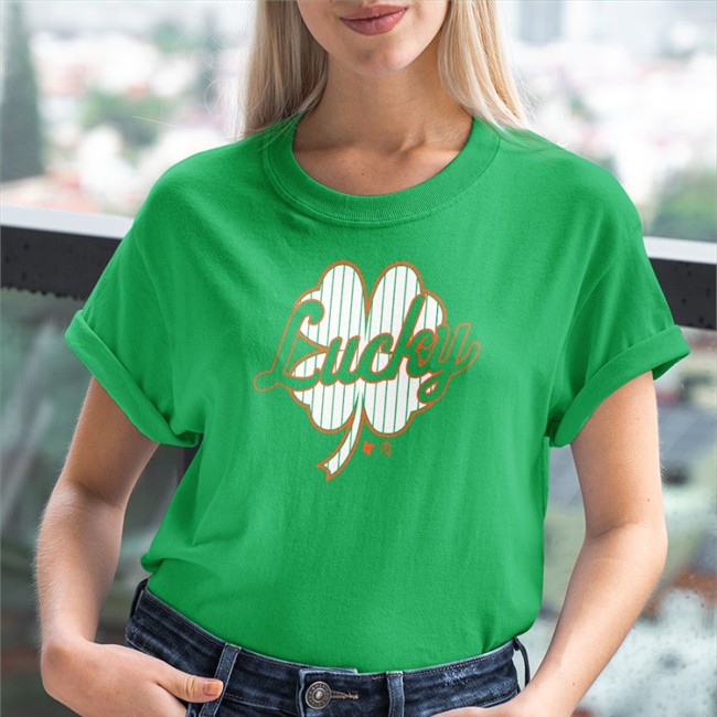 Breakingt Store Lucky V Neck T Shirt Athlete Logos