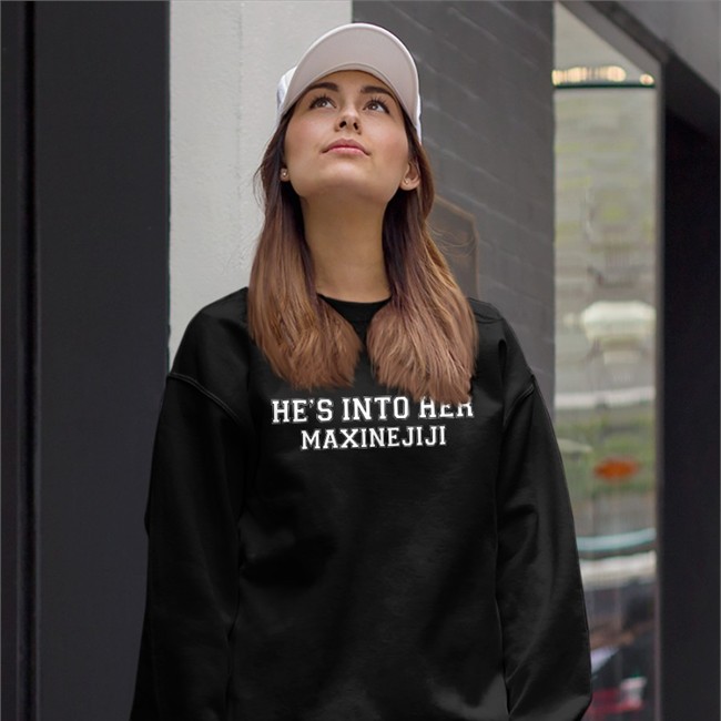 He's Into Her Maxinejiji T-Shirt