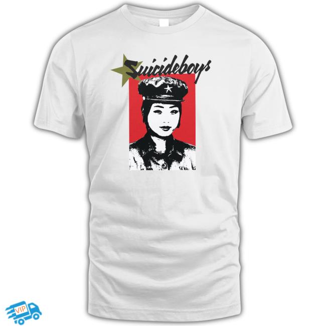 G59 The Nuclear Race Is Female T-Shirt