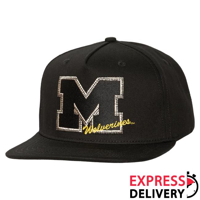 Official Travis Scott Utopia Merch Store CJ X M&N X UNIVERSITY OF MICHIGAN Hat Travis Scott Apparel Clothing TravisScott