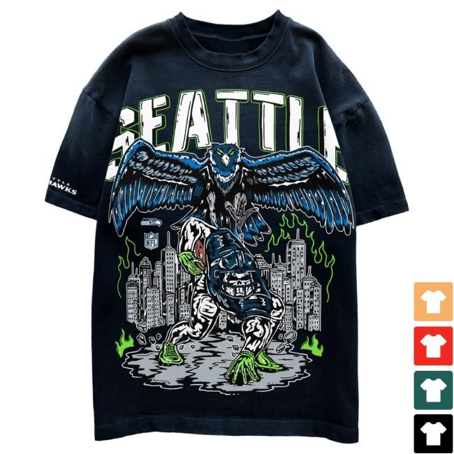 Warren Lotas NFL FootBall NLF Seattle Skyline T-Shirt Visual