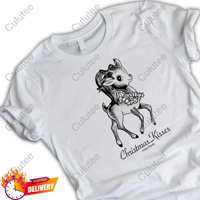 Christmas Kisses Reindeer Tee