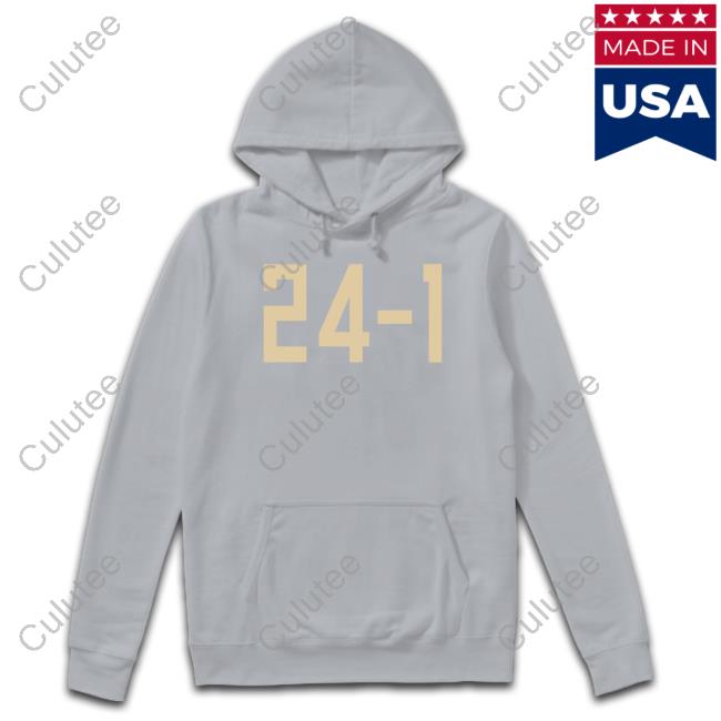 Bucks 24-1 Long Sleeve Bucks Lead